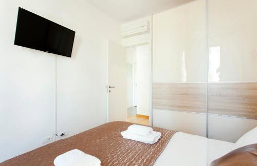 New luxury apartment Nives on seaside - Photo 10