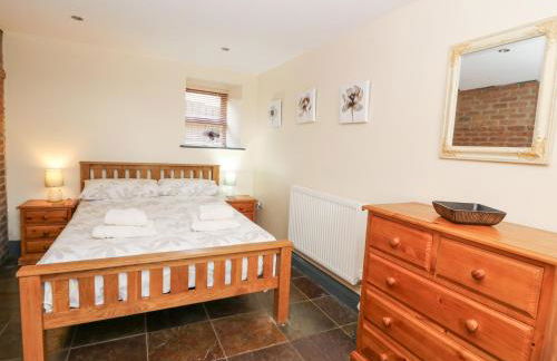 Llwyngwinau Isaf Barn - Foto 14