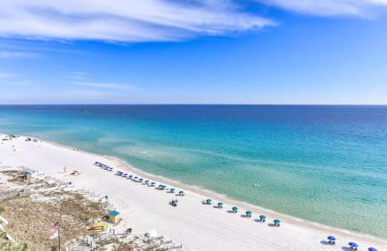 Destin Towers 142 - 2 Bedroom Beach Front Condo in the Heart of Destin with Amazing Views! - Foto 42