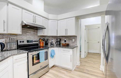 Dog-Friendly Home with Pool and Yard in Bradenton - Foto 11