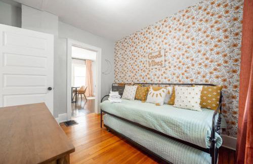 Quaint Indy Getaway in SoBro-Family Friendly - Foto 24