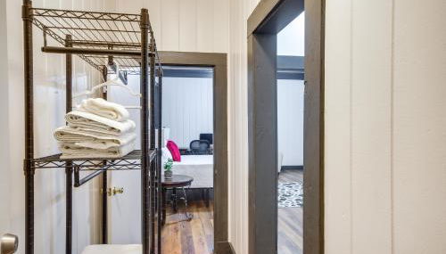 Modern Greenwood Studio Less Than 1 Mi to Downtown! - Foto 4