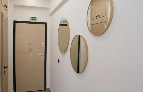 Rafina's PARADISE VIEW!!Walking access to the Port!!! Amazing Seaview!!!Steps from the Beach, 2 min walk!!WIFI 300Mbps! The Lux Seaside Retreat! - Foto 35