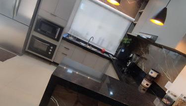 Casa 3 quartos com piscina próx ao Shopping - Foto 5