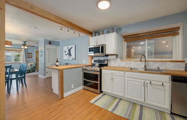 Cozy Mountain Retreat in Downtown With Hot Tub and Bikes - Foto 10