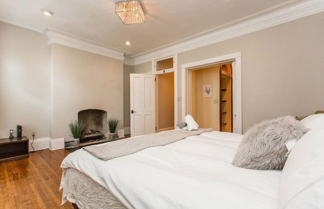 Safe Spacious Mansion Indowntown - Foto 11