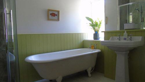 Rowan Cottage, CrannachCottages - Foto 4, Shower