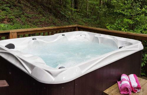 Natures Retreat with Hot Tub 7 Mi to Bryson City - Foto 20