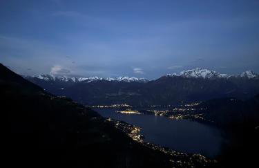 Beautiful apartment on Lake Como - Private Parking - Foto 54