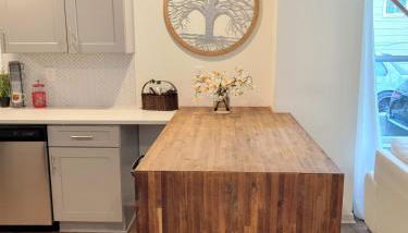 Westside Charmer - 10 min from Downtown - Foto 3