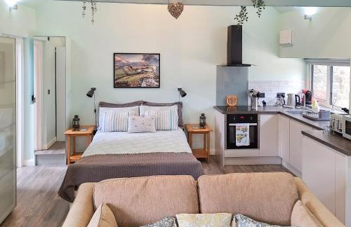 The Studio At Westfield - Photo 6