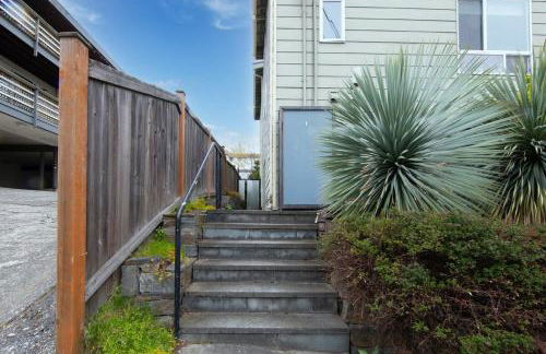 Queen Anne Modern Family Home Free Parking - SLU - Gym - Foto 9