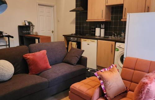 Glams Victoria apartment - Photo 24