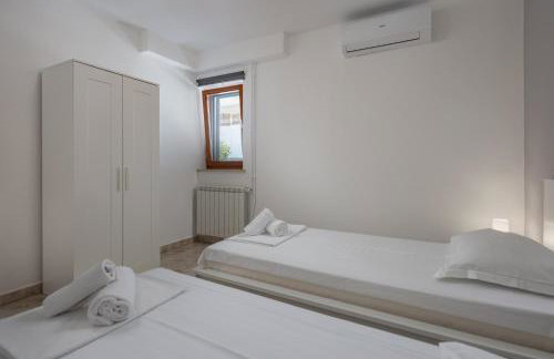 Seaview Pool House Mytilus - Happy Rentals - Foto 14