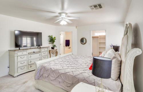 Kingman Family Home Yard, Grill and Room to Relax! - Photo 13