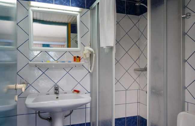 Latania Studios And Apartments - Foto 34