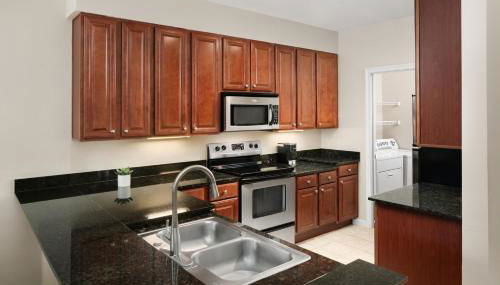 AVE Clifton - Furnished Apartment, Clifton NJ - Foto 3, stove