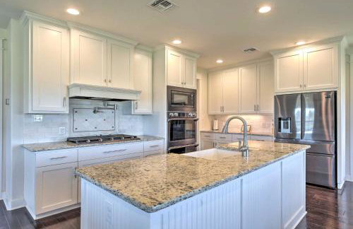 Spacious Texas Getaway with Fire Pit and Pond! - Foto 9