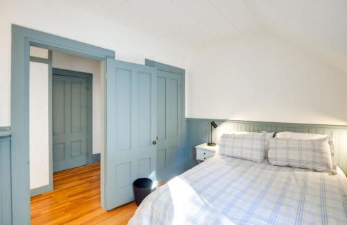 Walk to Downtown Saco from Cozy Coastal Apt - Photo 6