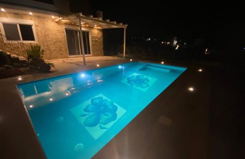 Maison vue sur le mer - Photo 1