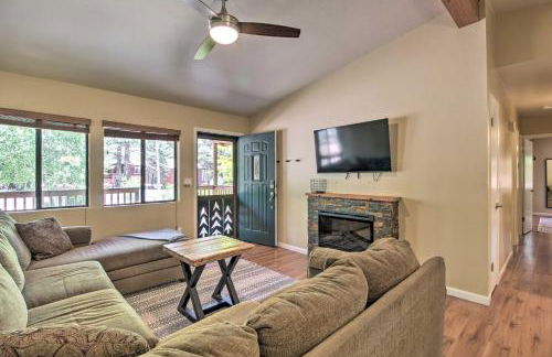 Cozy Forest Retreat! Pet-Friendly Pinetop Cabin - Foto 5