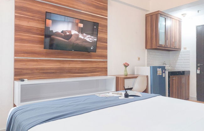 Comfy And Homey Studio At Sky View Apartment - Foto 1