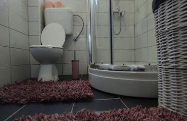 Kuća za odmor M&J s grijanim bazenom - Photo 24