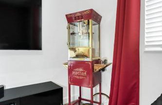 Spacious Villa near Disney w/Pool ,Game room - Foto 41