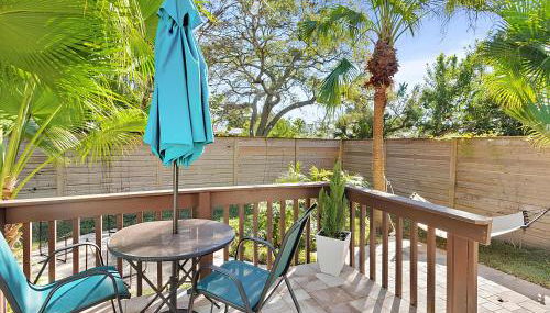 Anastasia Island Villa Duplex Single Level EV - Foto 3