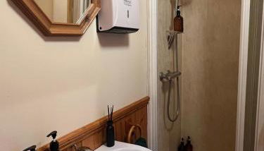 Readers Cabin-Cosy Countryside Studio Cabin - Foto 5