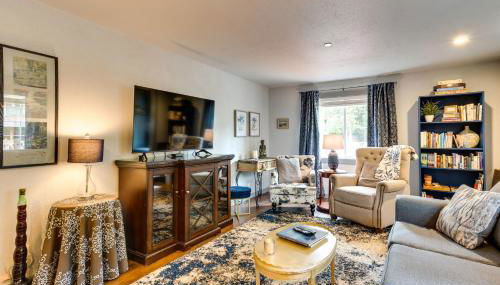 Hot Tub and Fire Pit Access! Peaceful Renton Retreat - Foto 4