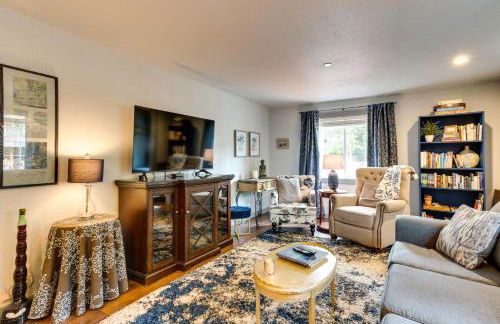 Hot Tub and Fire Pit Access! Peaceful Renton Retreat - Foto 4