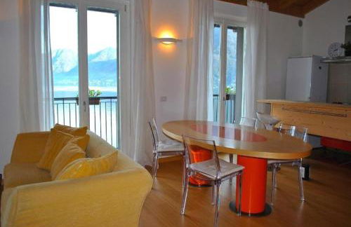 Attico Con Grande Terrazza vista Lago - Foto 10