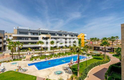 3 Bedrooms Apartment in flamenca Village with 3 Pools, sauna, gym and Jacuzzi - Photo 36