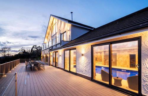 Lux Manor Sleeps 30 - Pool Sauna Hot Tub Cave - Foto 38