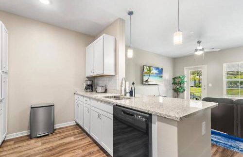 Luxe 1BR/1BA: Dive, Rest, Explore. Book Now! - Foto 33