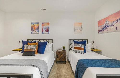 TetonHaus 5BR Hot Tub Game Room Walk to Driggs 20 min to Targhee - Foto 21