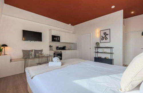 Studio équipé côté cour, parking gratuit - Foto 6