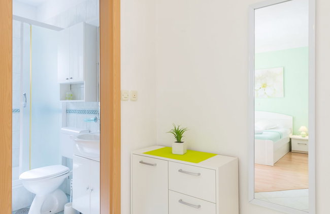 Apartmani Nikolina - Photo 57