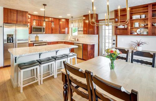 Spacious Rock Springs Stay Near Shops and Dining! - Foto 7