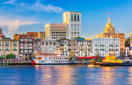 Stunning Forsyth Park Victorian - Walk to it all! - Foto 7