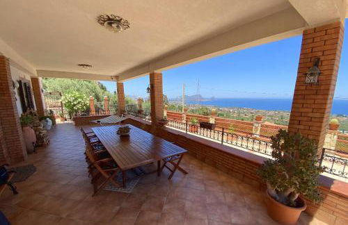 Villa Belvedere di Altavilla with Pool and Near The Sea - Foto 18