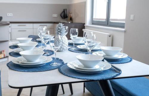 CASA8070 - Exklusive große Maisonette-Wohnung 91 qm für Familien, Gruppen, Geschäftsreisende, inklusive Parkplatz, WLAN, Kaffee und Tee, voll ausgestattet für 1 bis 9 Personen, zentrumsnah an der Autobahn A9 Ingolstadt-Süd - Photo 25