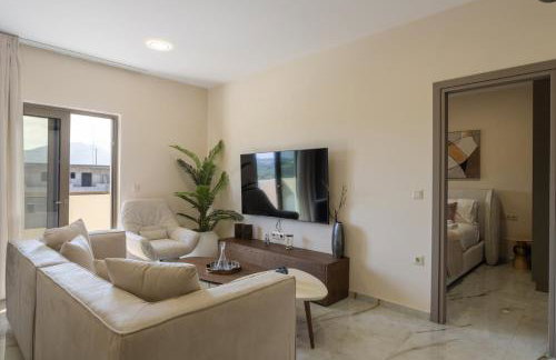 Elysian Villa 2 - With Private Pool - Photo 42