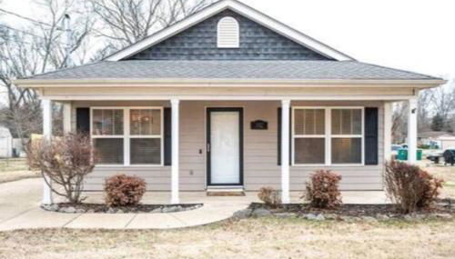 Walnut St, Charming, 3bed, 2bath - Photo 3