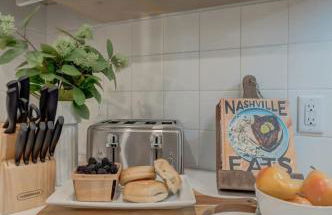 6 Min to Broadway - Gym Rooftop Sleeps 8 - Foto 23