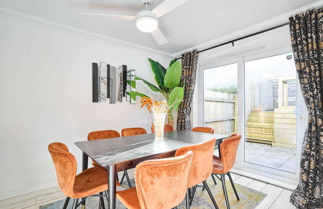 Host Stay Snowdrop Crescent II - Foto 2