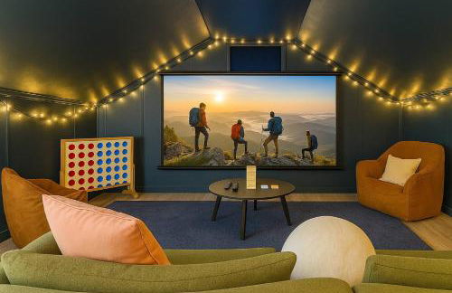 4-bedroom house in charming Oak Hill with WiFi, AC. Relax and enjoy - Foto 15