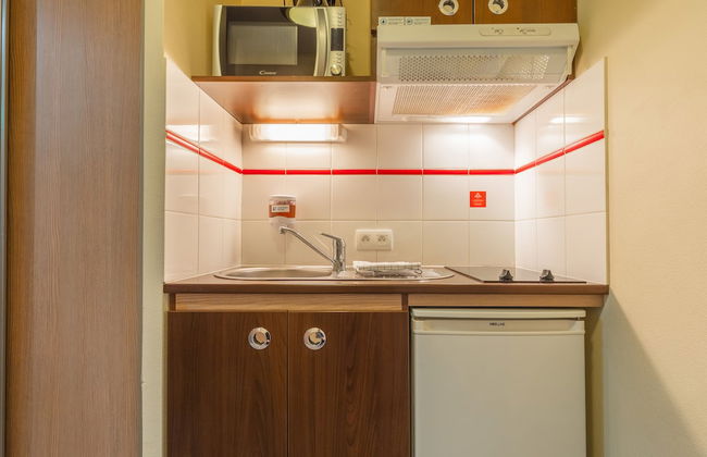 Zenitude Hôtel - Résidences Magny les Hameaux - Foto 22