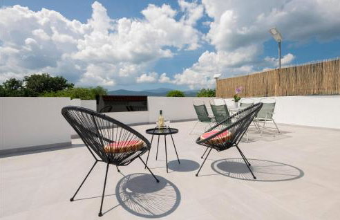 Beautiful Home In Donji Prolozac - Foto 18